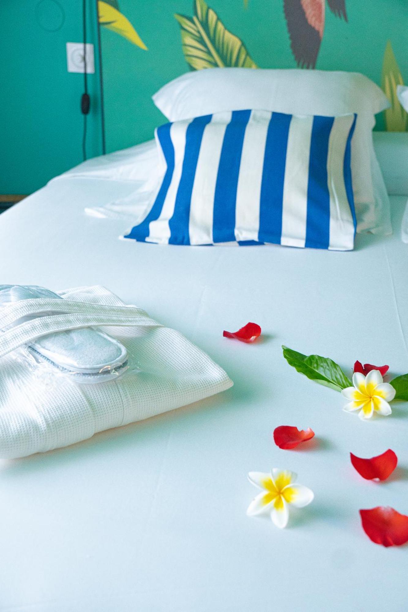 Dina Morgabine Saint Gilles Otel Dış mekan fotoğraf